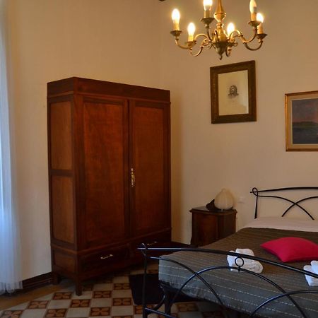 Time Out Hotel Pisa Eksteriør billede